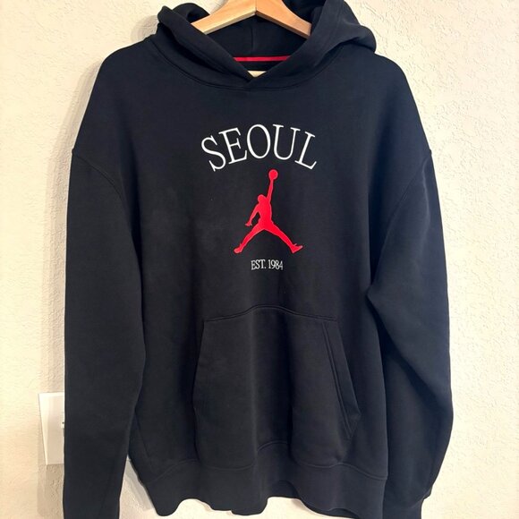 Jordan Seoul City Pullover Hoodie Black HF1507-010 Size L (Like New) - Picture 2 of 8
